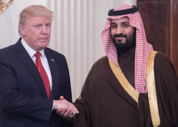 وزير سعودي يتحدث عن تفاصيل استثمار 600 مليار دولار بأميركا