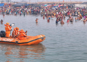 بالفيديو: مقتل 15 شخصا على الأقل في أكبر مهرجان هندوسي بالهند