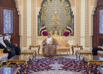 جلالةُ السُّلطان المعظم يستقبلُ رئيس المجلس الوطني الاتّحاديّ الإماراتيّ