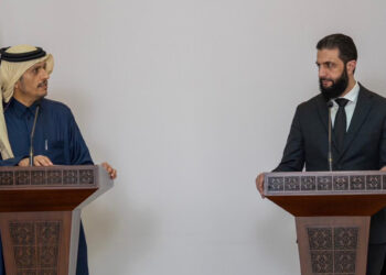 زيارة مرتقبة لأمير قطر إلى دمشق ودعم قطري لإعادة الإعمار ورفع العقوبات عن سوريا