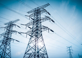 هيئة الربط الكهربائي الخليجي وصندوق قطر للتنمية توقعان اتفاقية تمويل لمشروع الربط المباشر مع سلطنة عُمان