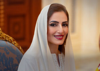 بالصور.. السيدة الجليلة تستقبل الفنانة اللبنانية ماجدة الرومي