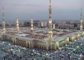 لقطات لتركيات يجهزن الكفتة في “الحرم النبوي” تثير جدلا على مواقع التواصل الاجتماعي (فيديو)