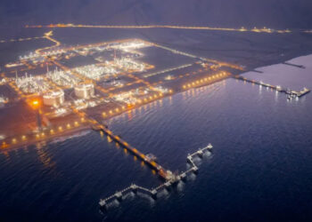 ارتفاع إنتاج الغاز في سلطنة عُمان.. وتزايد استهلاك المشاريع الصناعية ومحطات الطاقة