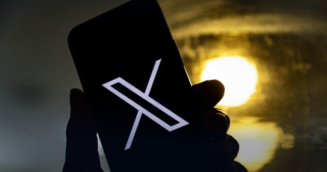 انقطاع متكرر في منصة “إكس” يعطل وصول آلاف المستخدمين
