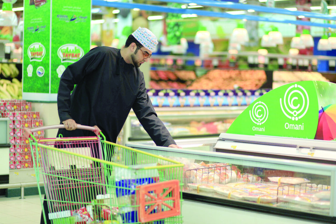 سلطنة عمان: ضبط أكثر من 115 ألف سلعة مخالفة خلال عام 2024