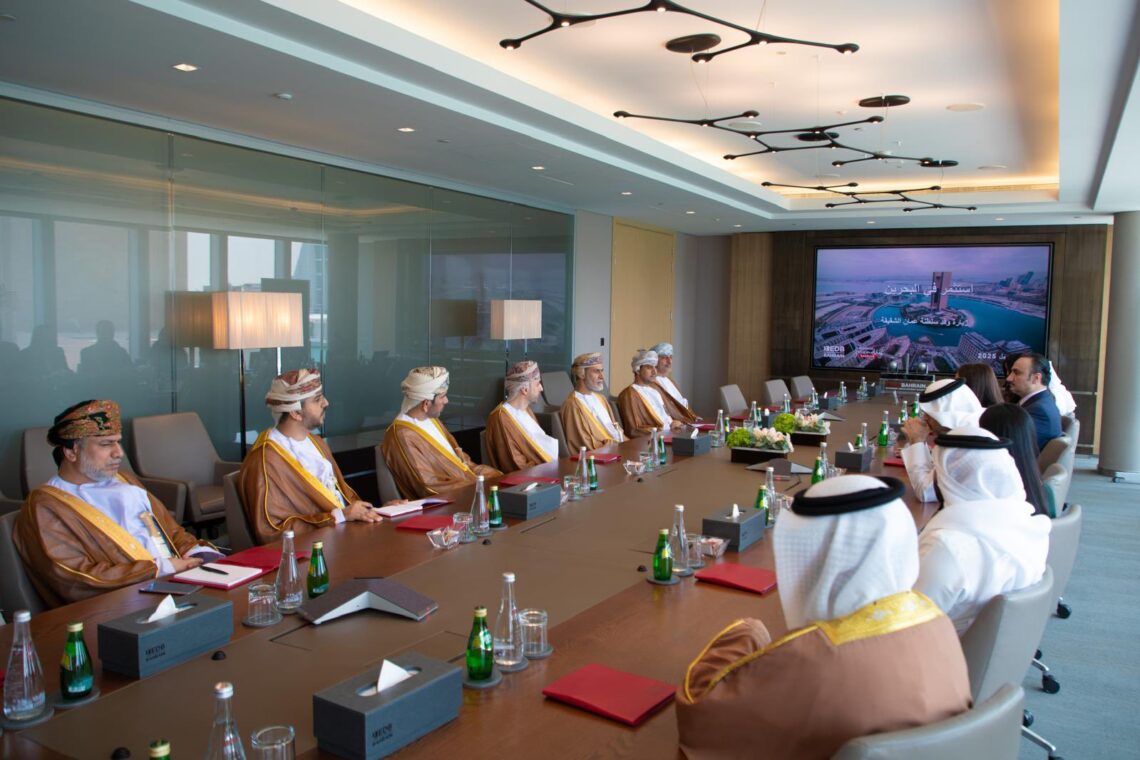 الأمين العام لمجلس الوزراء يزور مجلس التنمية الاقتصادية البحريني