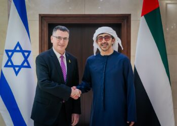 الإمارات.. الشيخ عبدالله بن زايد يستقبل وزير الخارجية الإسرائيلي