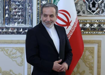 عراقجي: محادثات إيرانية أمريكية "غير مباشرة" في سلطنة عُمان يوم السبت المقبل