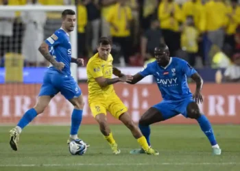 وليد الفراج يحرج ضيفه: تتمنى النصر يعطي الهلال “علقة محترمة” في نهائي آسيا