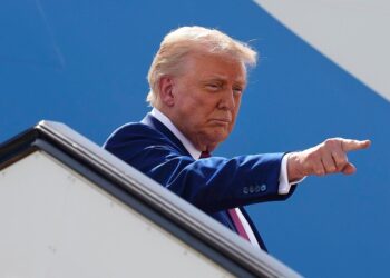 ترامب يتحدث عن “إحساس قطر بالإهانة”