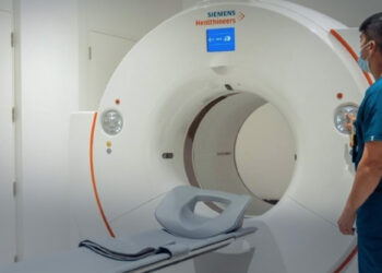 تطور نوعي في الطب النووي العُماني بعد اجتياز تقييم الوكالة الدولية للطاقة الذرية