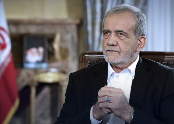 رئيس إيران يبدأ زيارة رسمية إلى سلطنة عُمان الثلاثاء المقبل