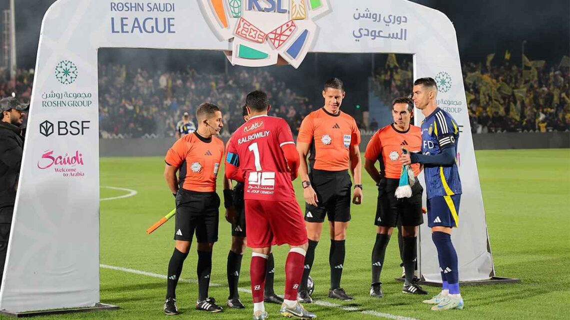 قضية رافع الرويلي تربك حسابات دوري روشن .. ومستند حاسم في يد النصر!