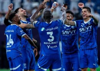 مدرب في الدوري الإنجليزي .. الهلال يتلقى موافقة خياره البديل لخلافة جيسوس وينتظر رد الأول