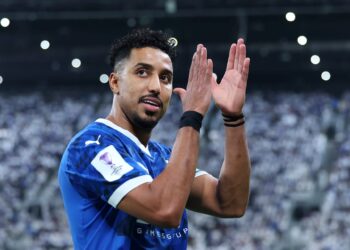 “يستنزفون خزينة الهلال بعروض لاعبيه” .. جدال إعلامي بشأن تجديد عقد سالم الدوسري!