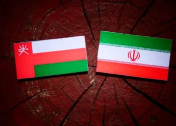 سلطنة عمان تكشف عن خطة لتأمين عودة مواطنيها من إيران