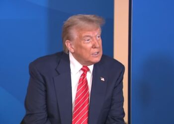 ترامب: لم يتم إخراج أي شيء من المنشآت النووية الإيرانية قبل قصفها