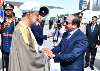 جلالةُ السُّلطان المعظم والرئيس المصري يتبادلان التهاني والتبريكات بمناسبة عيد الأضحى المبارك