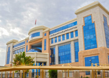 مؤسسات التعليم العالي العُمانية تسجل حضورًا في تصنيف QS العالمي لعام 2026