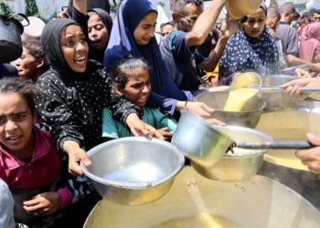 “شهادة صادمة” من جراح بريطاني زار غزة مؤخرا