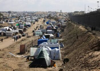 تقرير: الجيش الإسرائيلي يستعد للمرحلة التالية من القتال.. ويتردد في إنشاء "مدينة خيام" في رفح