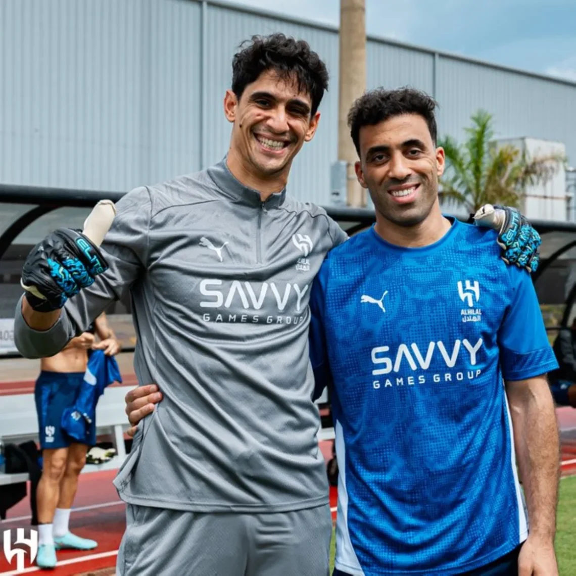 “فك البلوك” .. جماهير الهلال توجه رسالة موحدة إلى عبد الرزاق حمد الله!