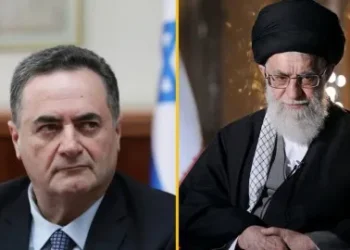 وزير الدفاع الإسرائيلي يحذر علي خامنئي: سنضرب إيران بقوة أكبر إذا هددتنا