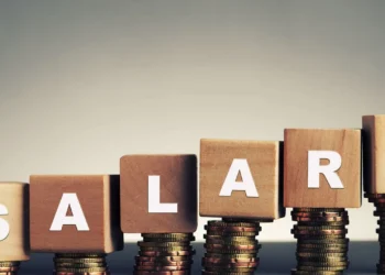 9 خطوات تمنع راتبك من التبخّر خلال أول 5 أيام