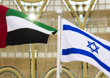 إسرائيل تجلي دبلوماسييها وعائلاتهم من الإمارات.. ما علاقة إيران؟