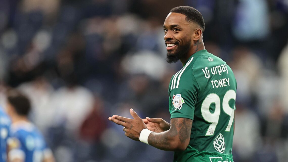 “نجم الأهلي يتوهم بأشياء غير حقيقية!” .. اتحاد الكرة السعودي يرد رسميًا على تصريحات إيفان توني الصادمة