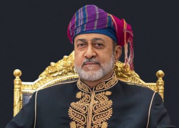 جلالة السلطان المعظم يصدر مرسومًا برد الجنسية العمانية