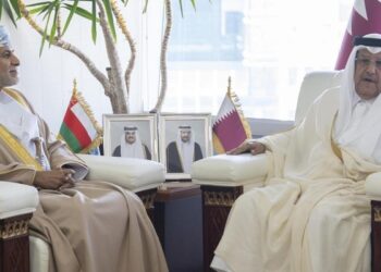 سلطنة عُمان ودولة قطر تستعرضان العلاقات الثنائية