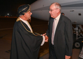 نائب رئيس الاتحاد السويسري يصل البلاد